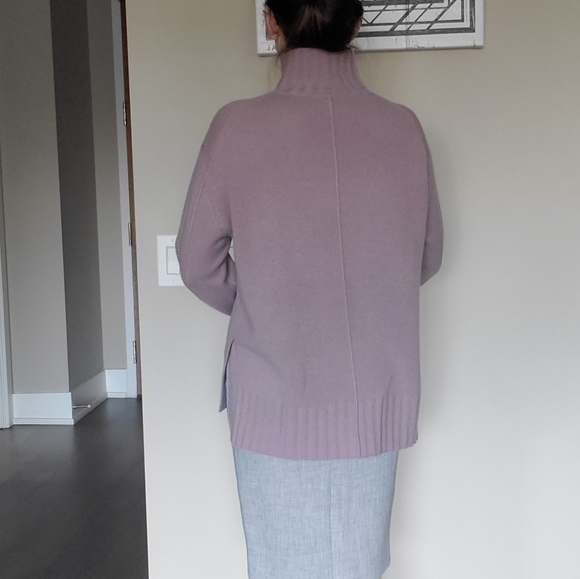 ๐ HOST PICK ๐ Reiss ๐ฌ๐ง Wool/Cashmere Oversized Sweater - Picture 6 of 10